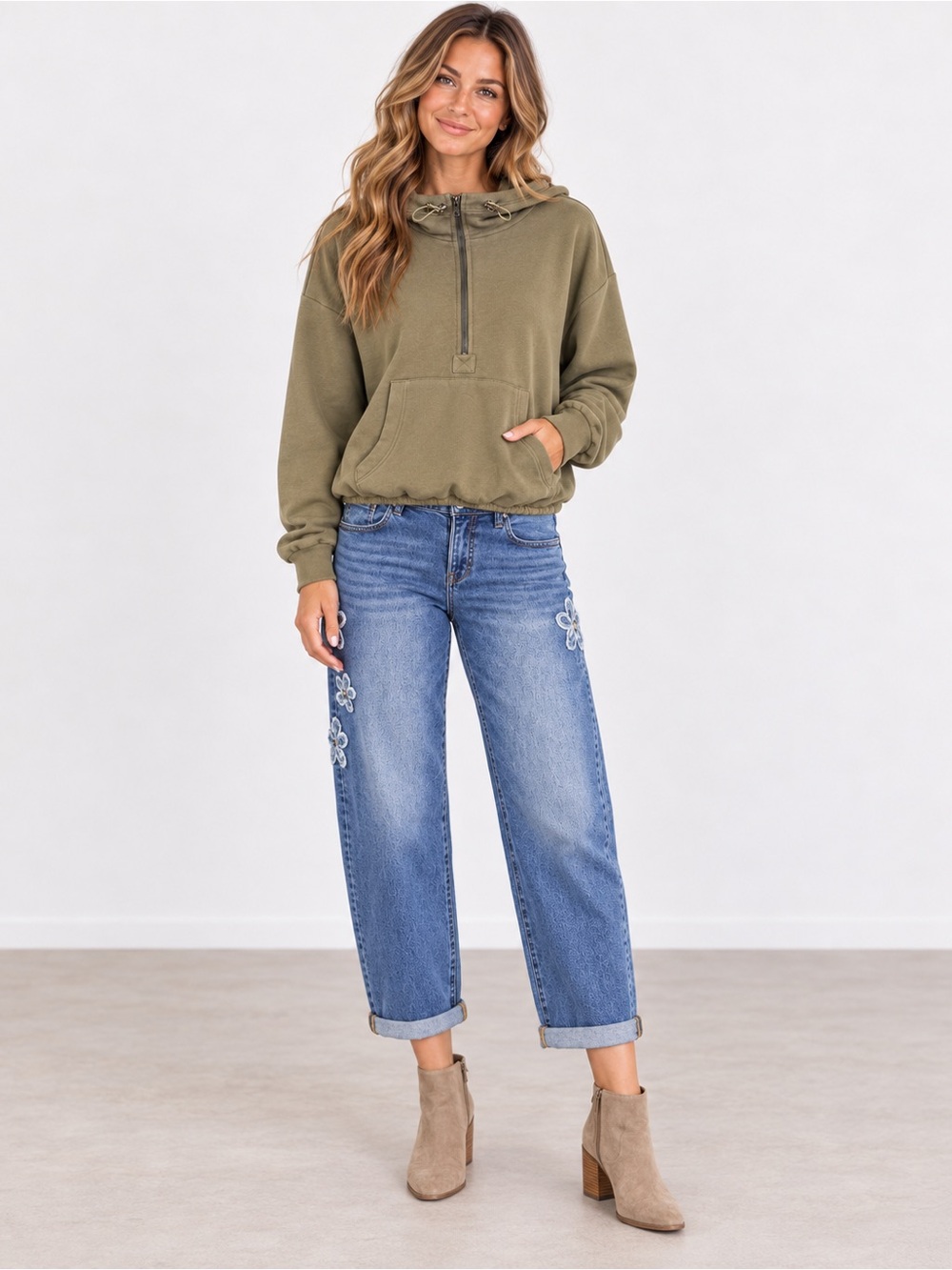 Brand new Risen slouchy crop barrel flower patch jeans 0 1 3 5